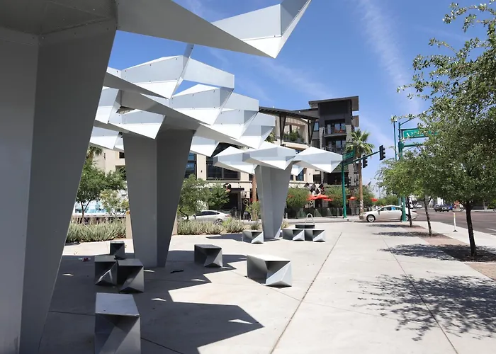 Contemporary Hub In Dtph - Pool & Parking Phoenix