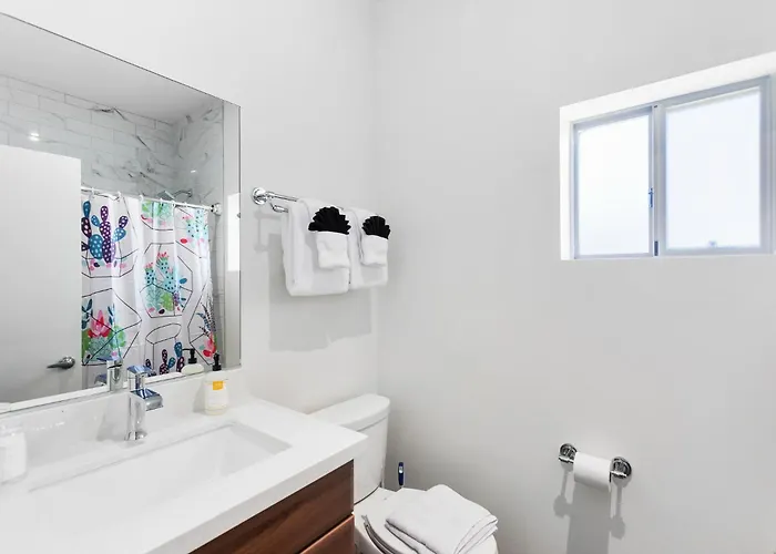 Contemporary Hub In Dtph - Pool & Parking Phoenix
